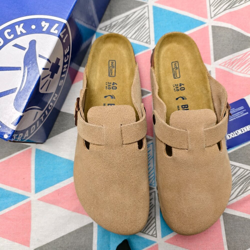 Women's Latte Cream Suede Birkenstock Boston Shoes - Narrow Fit